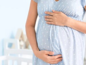 ویژگی‌های مهم در انتخاب پوشاک بارداری